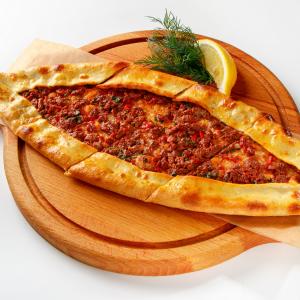 ПИДЕ С МЯСОМ